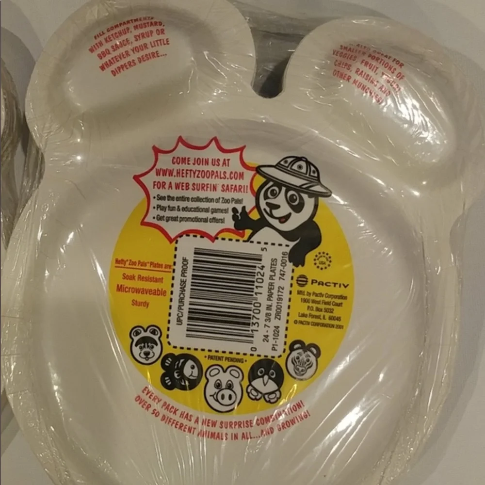 NWT hefty ZOOPALS 2 packs of 24 plates RARE